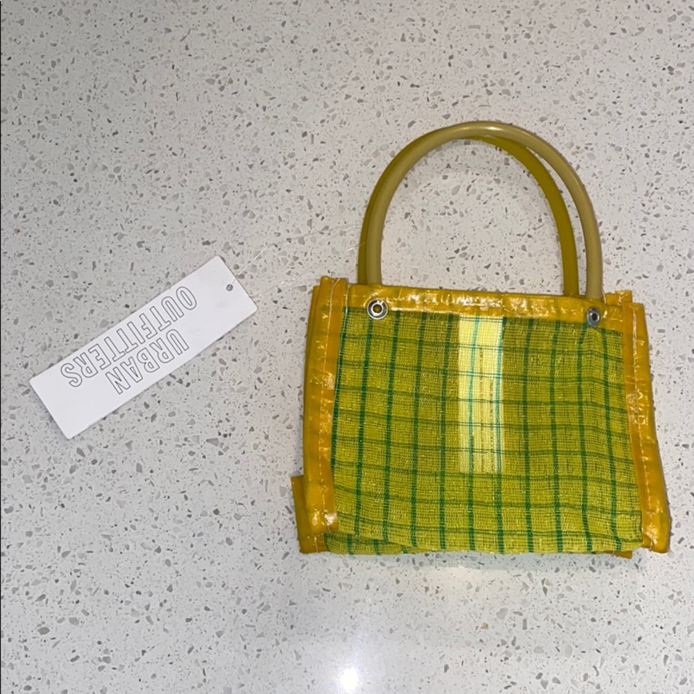 Cute mini yellow purse!